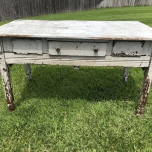 White Vintage Desk for rent