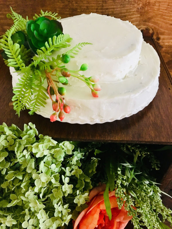wood cake stand