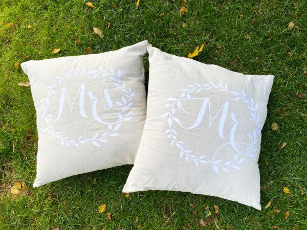 Wedding pillow